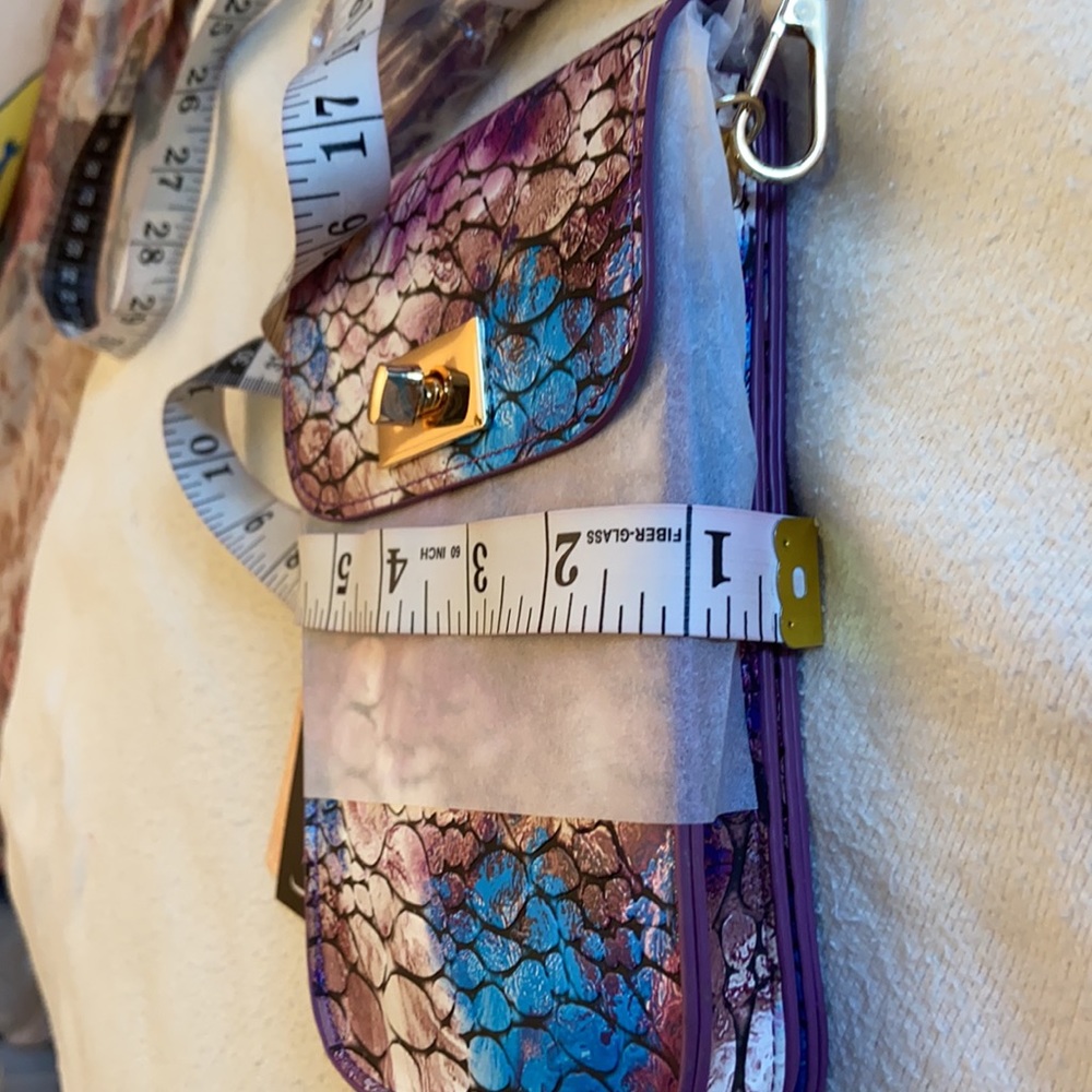 Bag - Picture 4 of 9